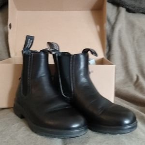 High Top Black Ladies Blundstones
